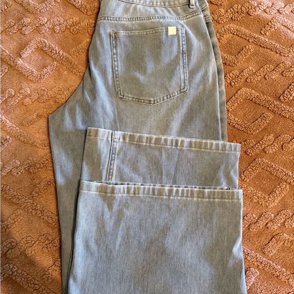 HALARA Sky Blue Flare Jeans - Picture 7 of 8